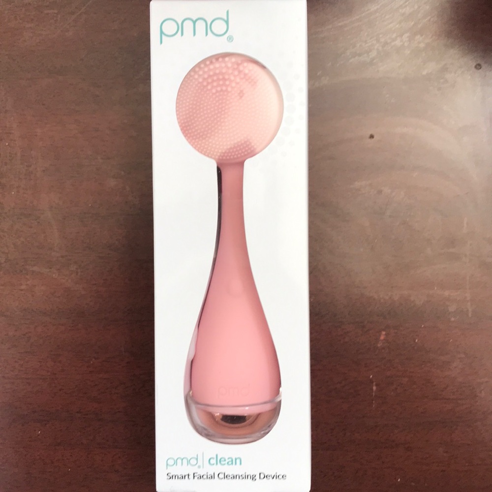 NIB PMD Clean in Pink & Rose Gold